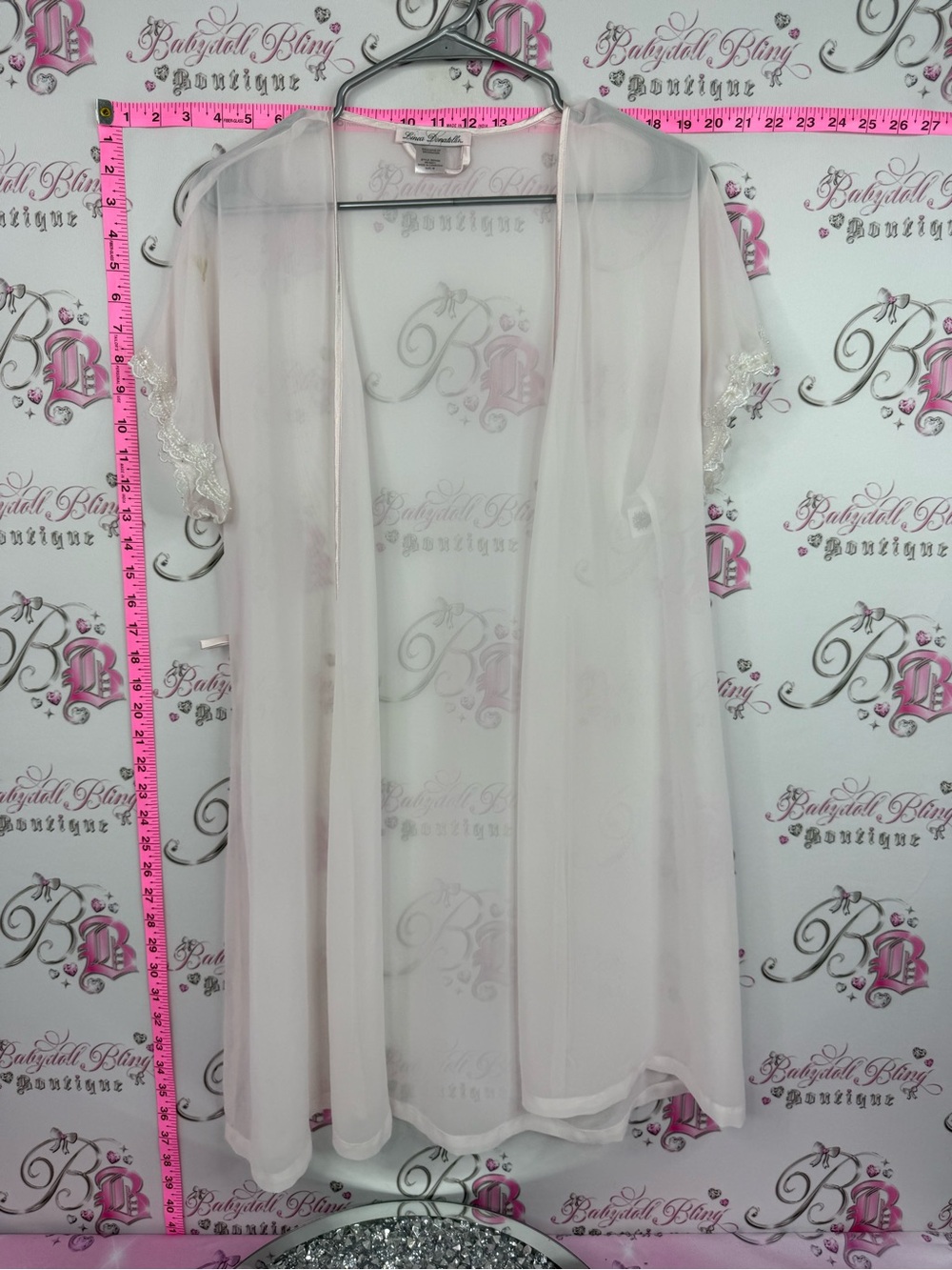 Linea Donatella pearl sleeve Sheer Lace-Trim Short Sleeve Robe in Pale Blush